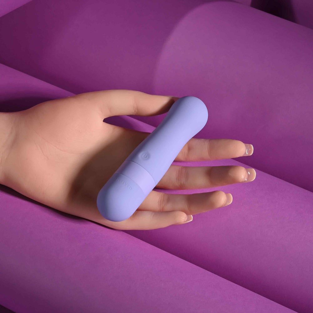 Squishy Bullet Internal and Clitoral Stimulation by Evolved Novelties from LoveMart Co.