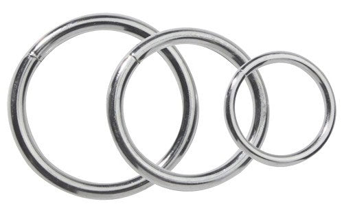 Metal C Ring Set by Spartacus from LoveMart Co.